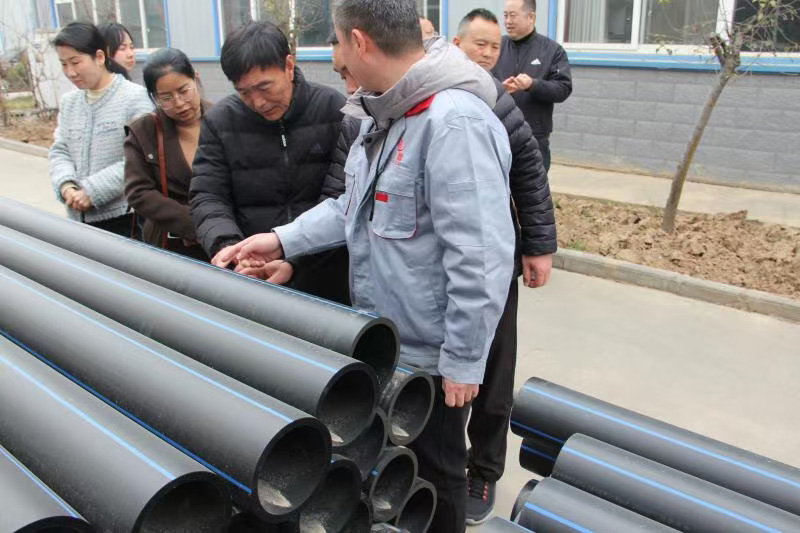 三门峡市陕州区水利局张局长,自来水公司赵总经理等人莅临陕西SBOBET利记官网实业公司考察指导工作 三门峡市陕州区水利局张局长,自来水公司赵总经理等人莅临陕西SBOBET利记官网实业公司考察指导工作