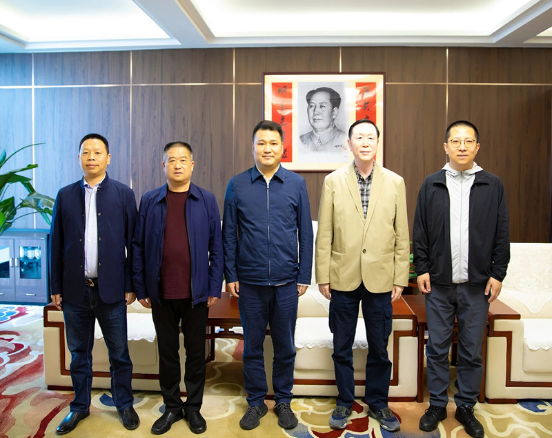 以会促商|秦商百人会领导一行来访国成青兰参观座谈 以会促商|秦商百人会领导一行来访国成青兰参观座谈